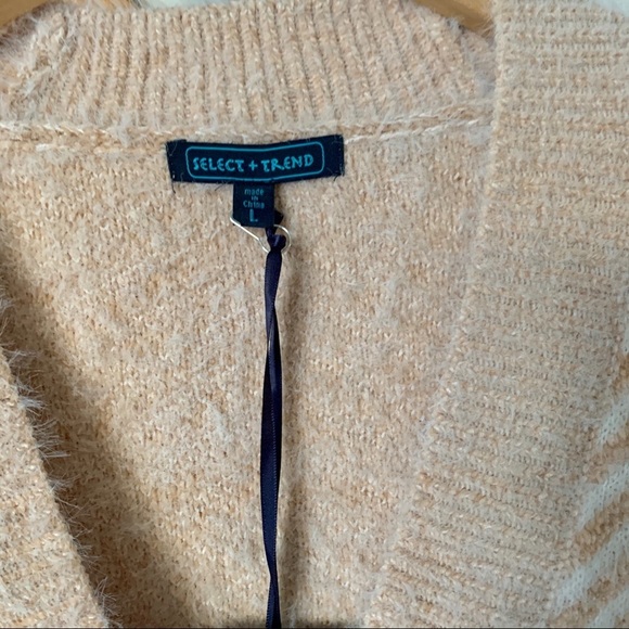 Select + Trend Chevron Stripe Camel Cardigan - Picture 5 of 6